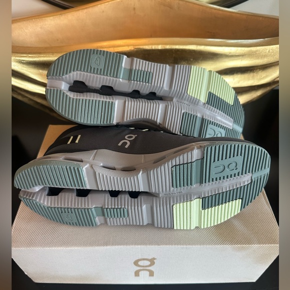 NWT Men’s On Running Cloudnova 2 - Picture 6 of 7